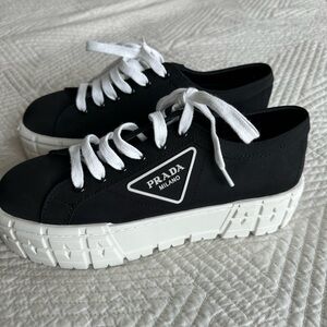 Prada Black and White platform sneaker NBW size 9